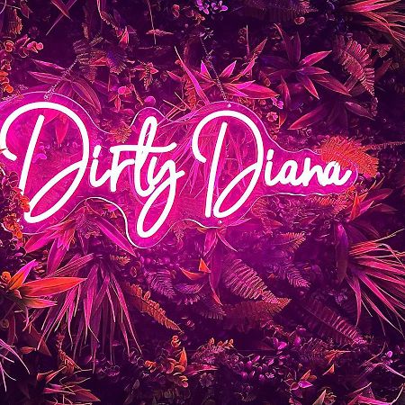 Love Room Suite Dirty Diana Aubagne Kültér fotó