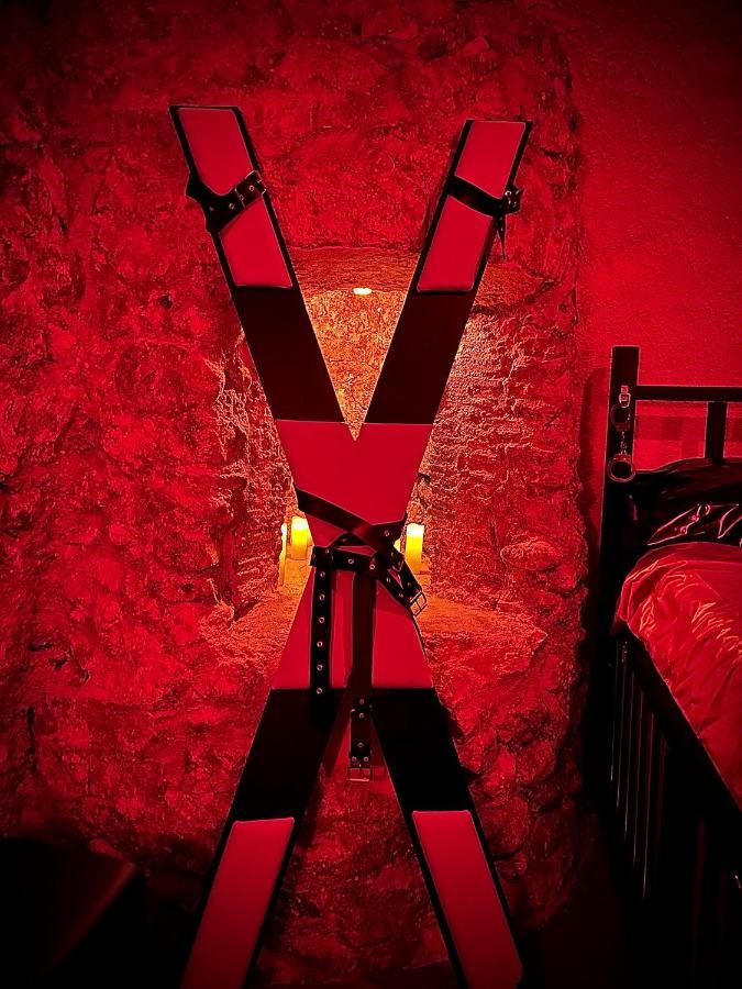 Love Room Suite Dirty Diana Aubagne Kültér fotó